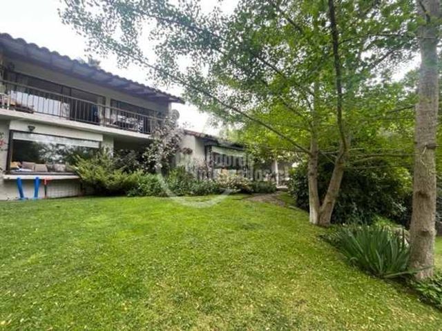 CASA Golf de Manquehue con Las Ermitas