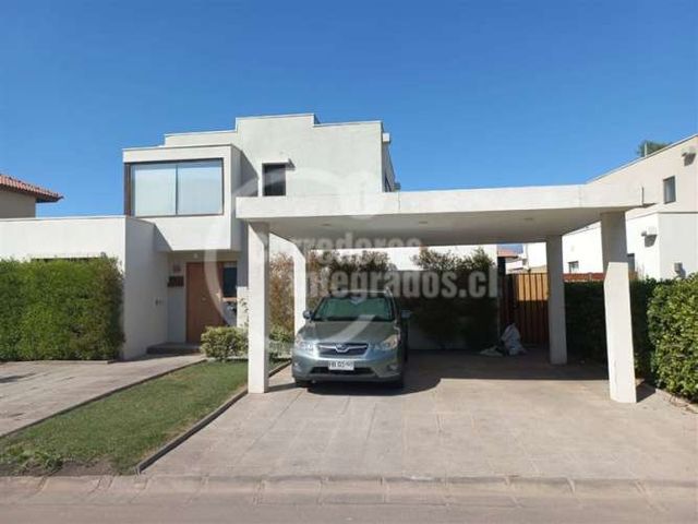 CASA Condominio Borde Andino MLA