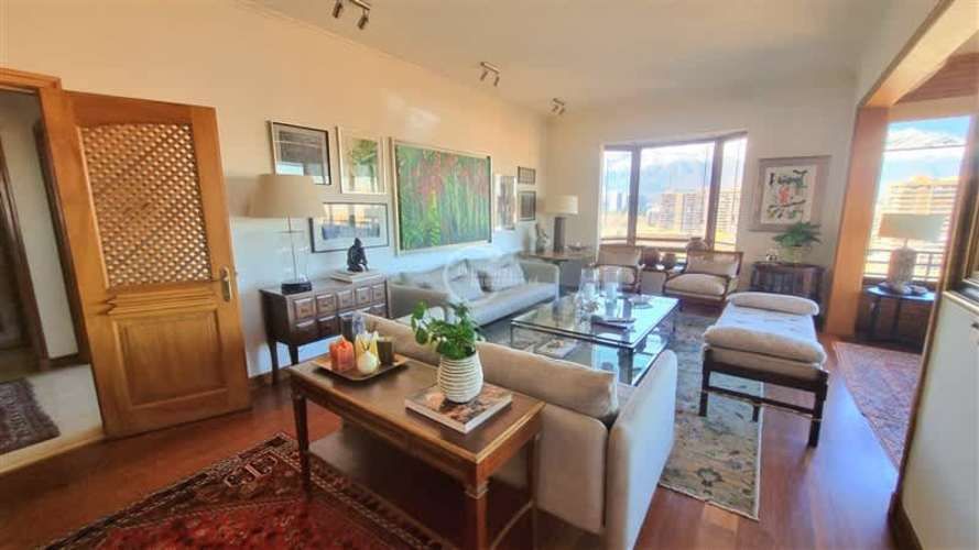 DEPARTAMENTO Vía Aurora con El Crepúsculo