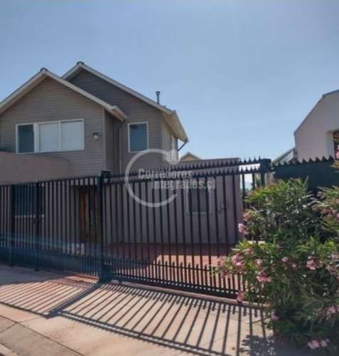 CASA 5 SUR / ESTACIÓN BUIN / ALCALDE ALBERTO KRUMM