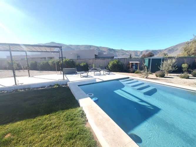 CASA Las Brisas de Chicureo