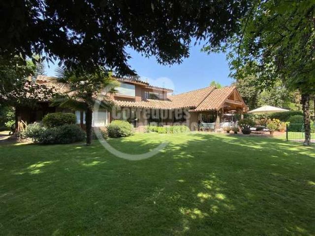 CASA Lavándulas / Piedra Roja