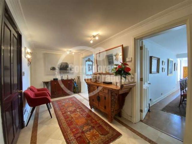 DEPARTAMENTO Isidora Goyenechea / Plaza Perú