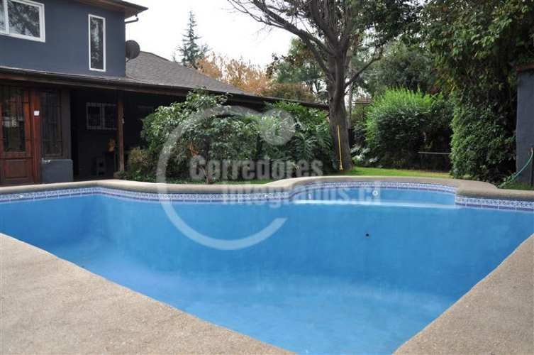 CASA Francisco Villagra / Paula Jaraquemada