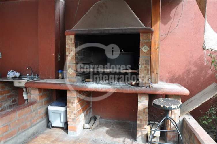 CASA Francisco Villagra / Paula Jaraquemada