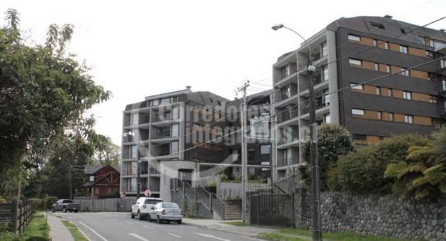 DEPARTAMENTO Subiendo por Av los Colonos