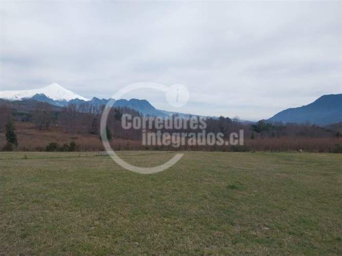 PARCELA Condominio Termal El Mañio