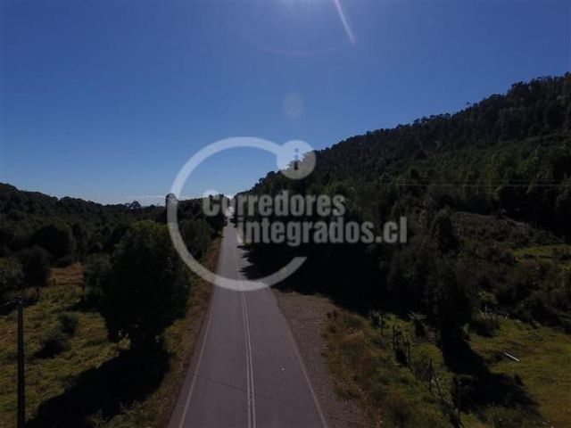 AGRICOLA Maraviloso Carretera Austral entre Contao y Hualaihue