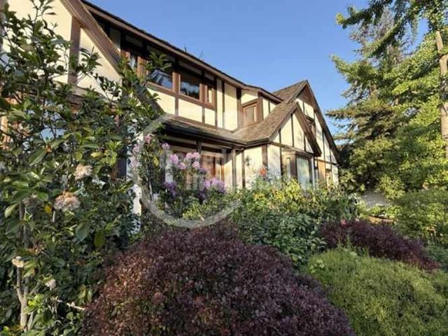 CASA Bernardo Larraín Cotapos/Club de Golf Lomas de La Dehesa