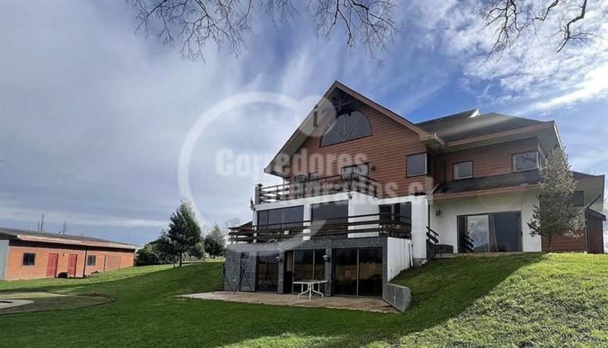 CASA Osorno / Condominio Pilauco