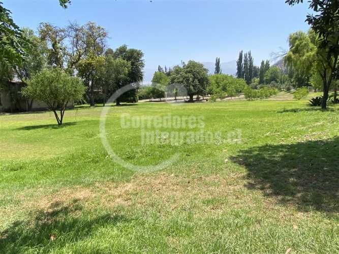 CASA LIQUIDO! LAS COMPUERTAS, CATEMU