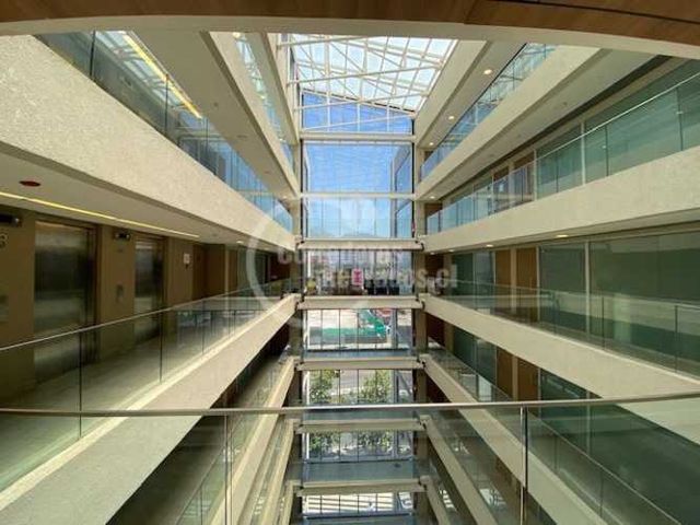 OFICINA Av. Las Condes / Lo Fontecilla SC