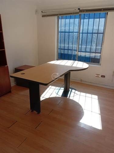 CASA Avda. Las Condes / Charles Hamilton