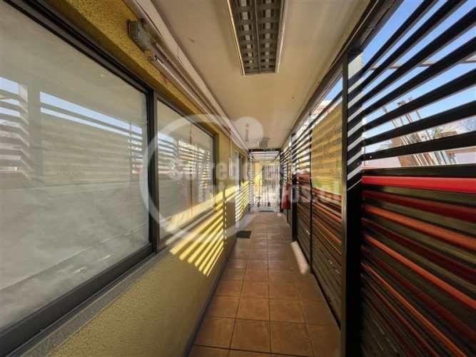 OFICINA Av. Macúl / Quilín