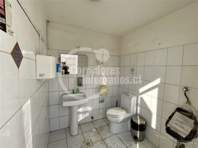 OFICINA Av. Macúl / Quilín