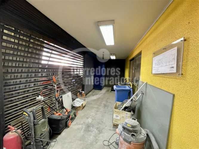 OFICINA Av. Macúl / Quilín