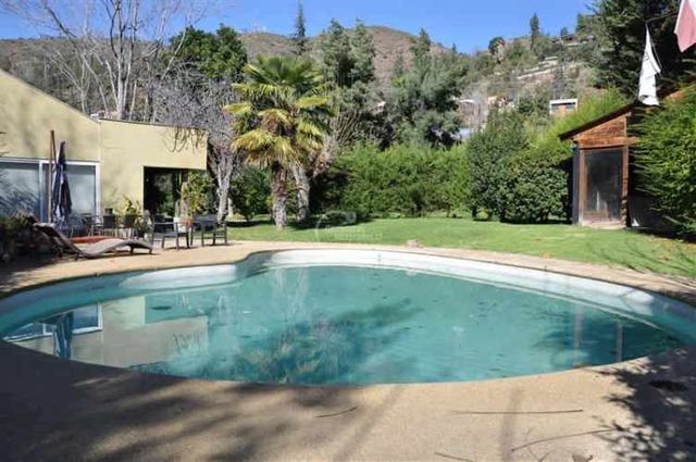 CASA La Disputada / Pastor Fernandez