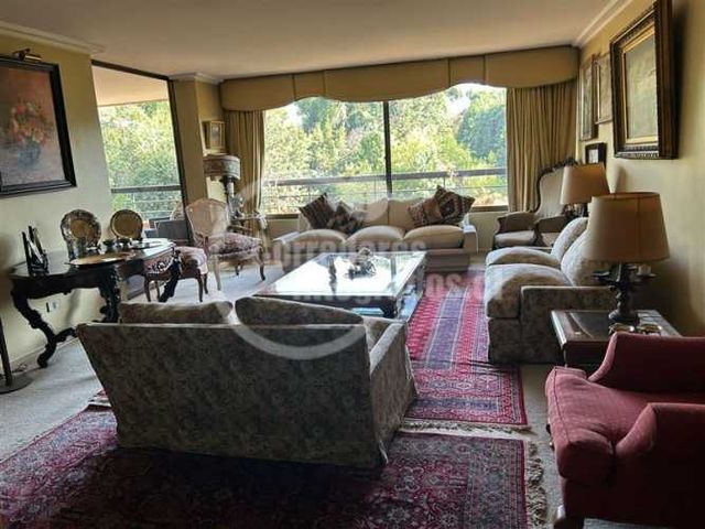 DEPARTAMENTO Club de Golf Los Leones / Presidente Riesco