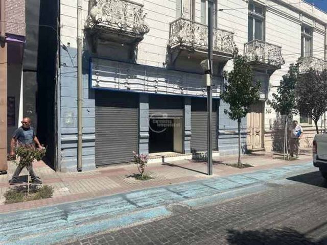 LOCAL COMERCIAL PLAZA DE ARMAS PPW