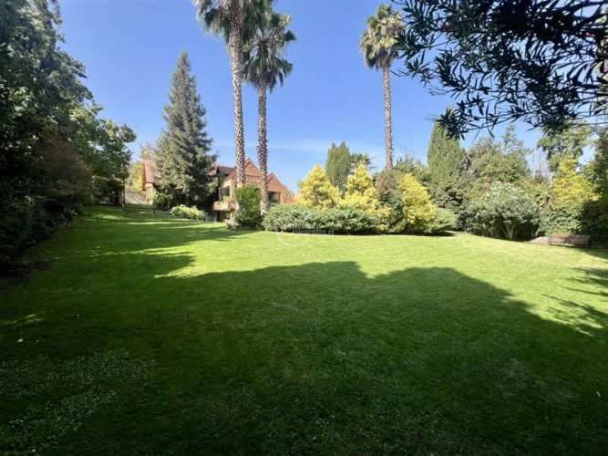 CASA Camino Real / Los Trapenses /CALLE TRANQUILA Y SEGURA