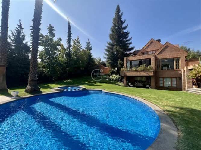 CASA Camino Real / Los Trapenses /CALLE TRANQUILA Y SEGURA