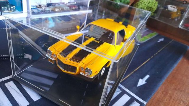 Chevrolet Camaro Z28 1971 Diecast escala 1:18
