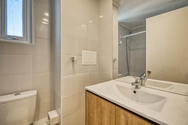 Lia Aguirre [2731-1]