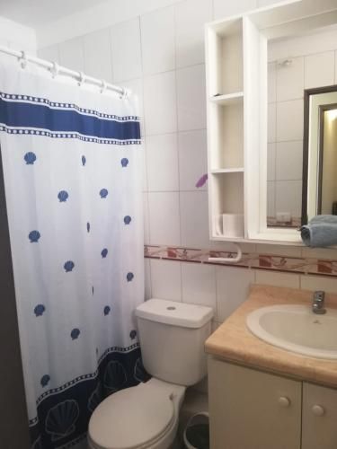 Departamento amoblado 3D1B con estacionamiento