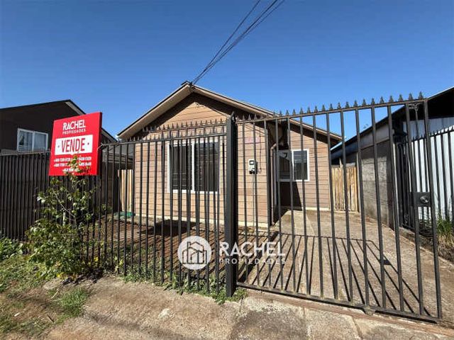 SE VENDE LINDA CASA 3d, JARDINES DEL FUNDO - Fundo el Carmen