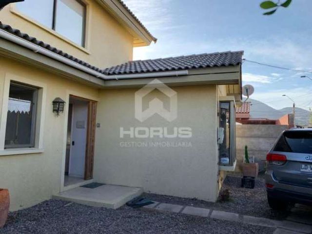 CASA Propiedad exclusiva, Tierra viva.