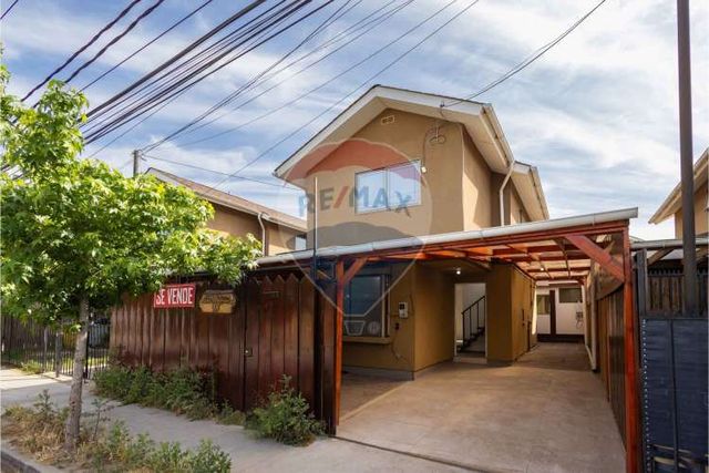 Casa remodelada en venta en  colina, 3 dorm.