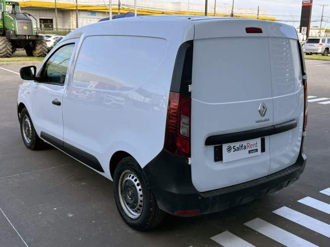 RENAULT EXPRESS 2022