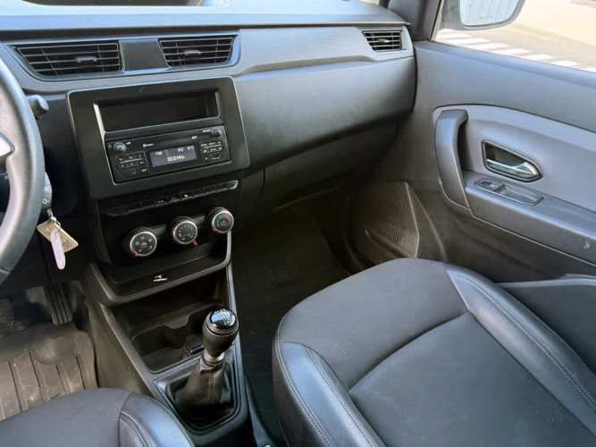 RENAULT EXPRESS 2023