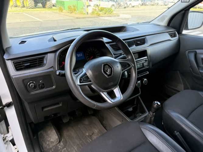 RENAULT EXPRESS 2022