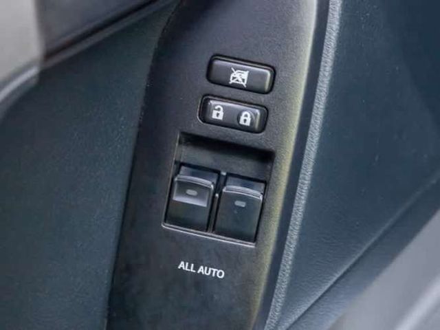 Toyota Land Cruiser Prado 2.7 2012