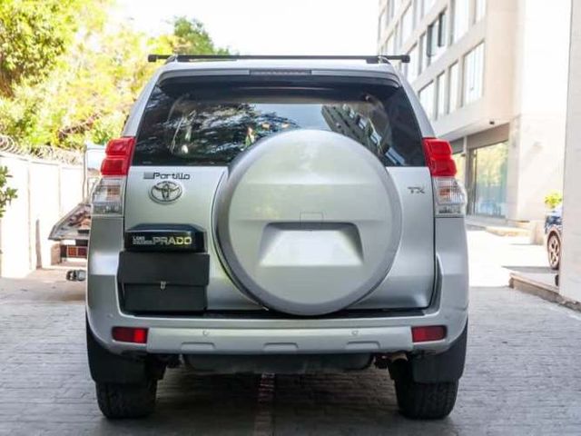 Toyota Land Cruiser Prado 2.7 2012