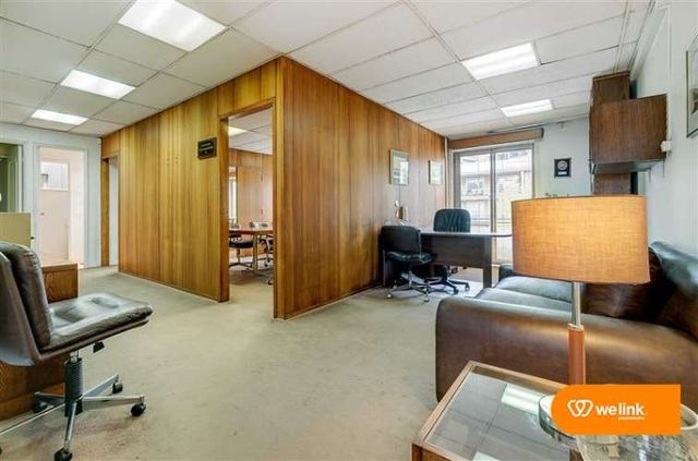 OFICINA Av. Providencia / Orrego Luco