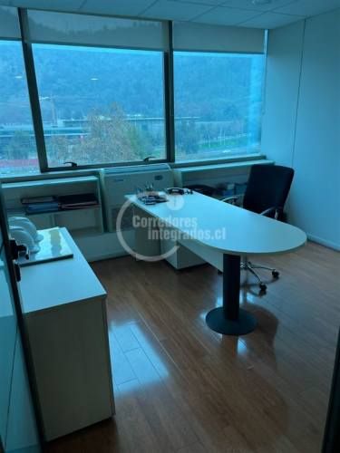 OFICINA Av Andres Bello con Manuel Montt