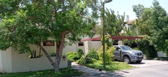 CASA Condominio Las Flores / Piedra Roja