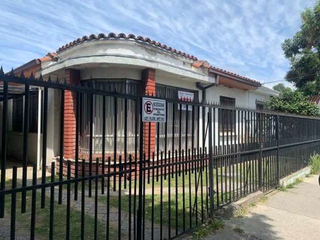 BRADEN CORVI, HERMOSA CASA