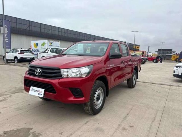 TOYOTA HILUX 2023