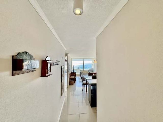 DEPARTAMENTO CON VISTA DESPEJADA AL MAR