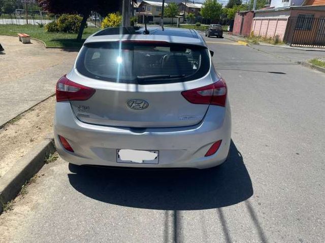 Hyundai I 30 Año 2015 Top de Línea