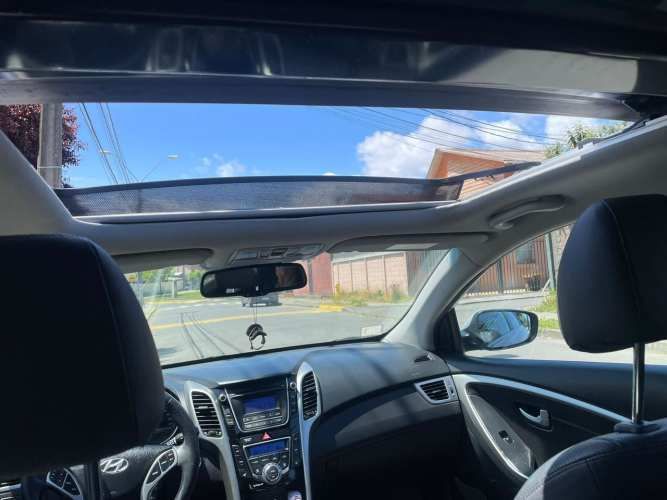 Hyundai I 30 Año 2015 Top de Línea