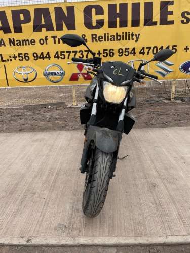 YAMAHA MT-25