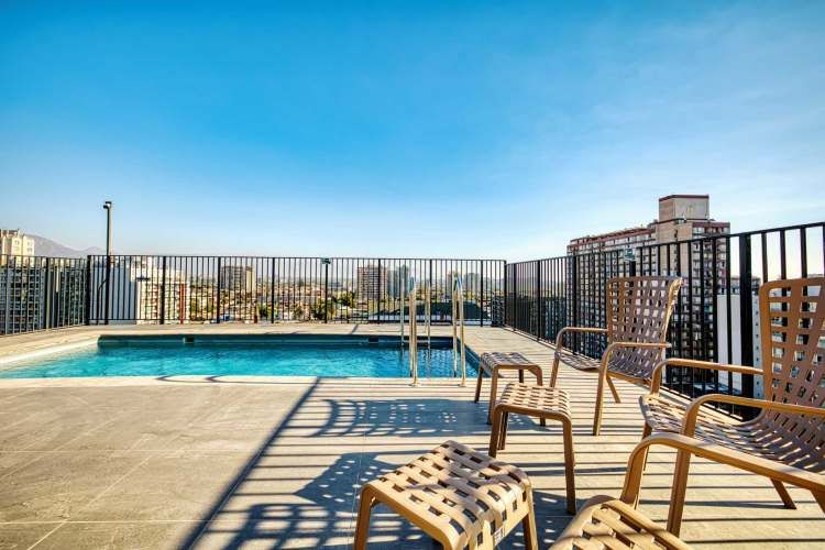 Vive Santa Isabel [2584-4]