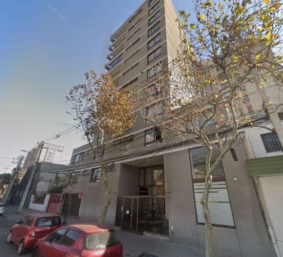 Calle Caliche / Metro Cerro Blanco