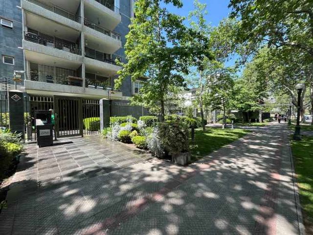 VISTA DESPEJADA EN PROVIDENCIA 2 DORMITORIOS  (128315)