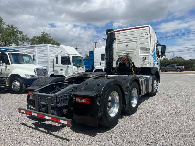 2019 Volvo FM410