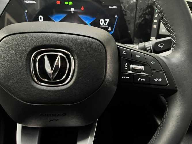 CHANGAN UNI-T TURBO 1.5 AUT LUXURY